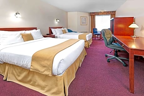 2 Queen Beds Non-Smoking