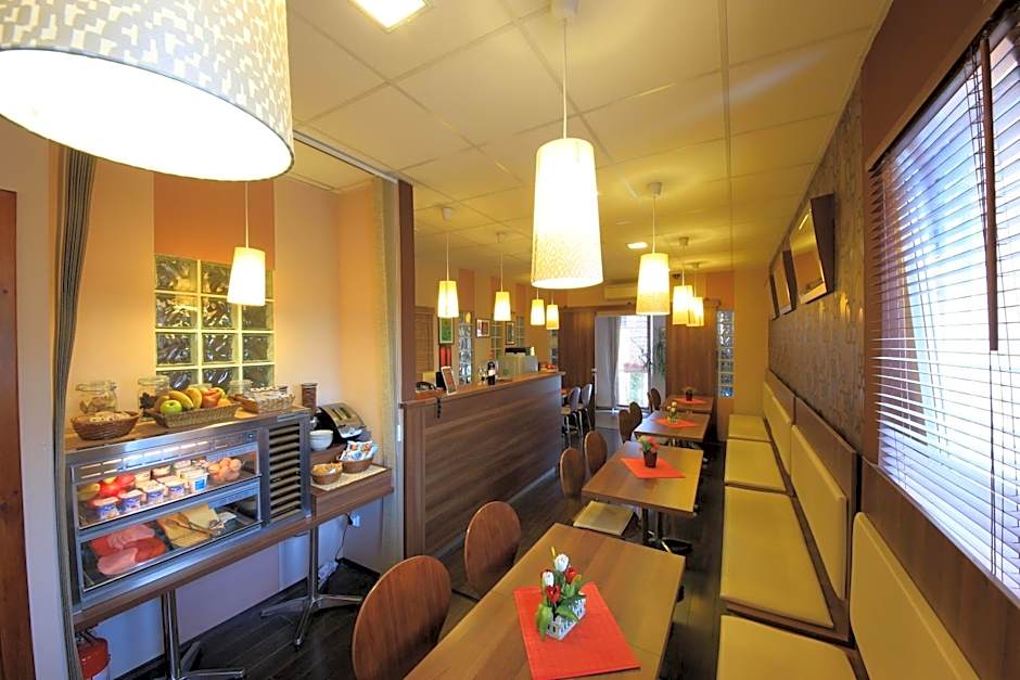 Napraforgó Wellness Ház és Panzió