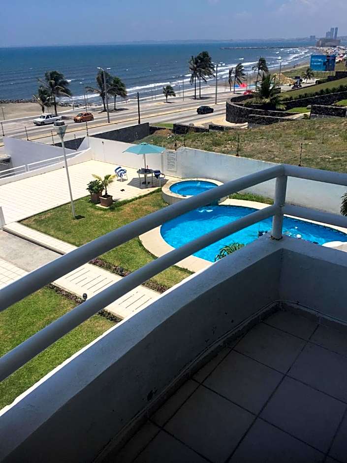Apartamento vista al mar