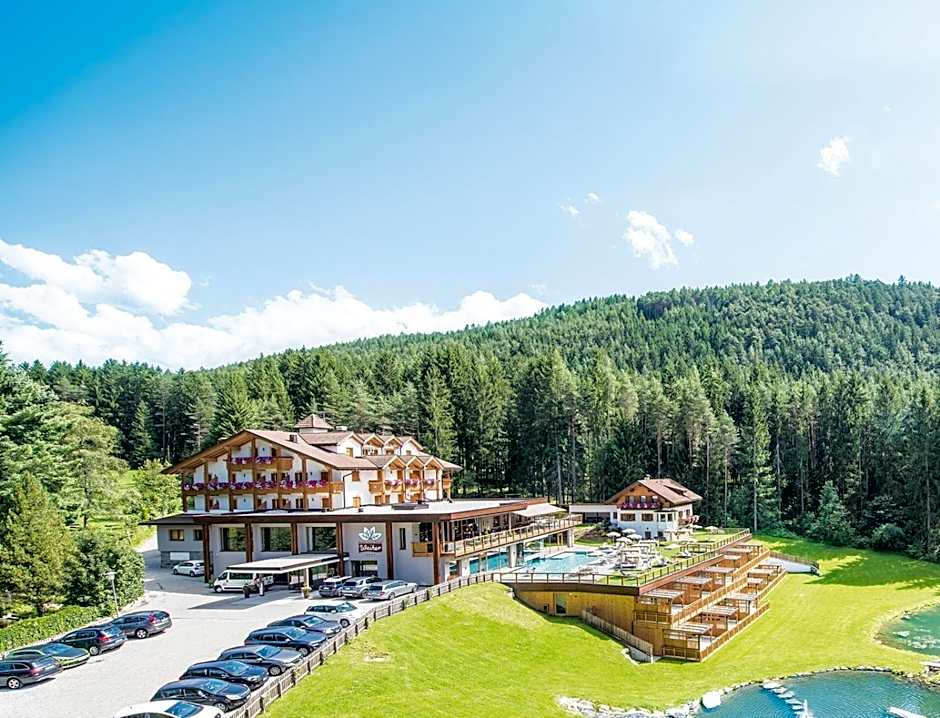 Hotel Weiher Green Lake