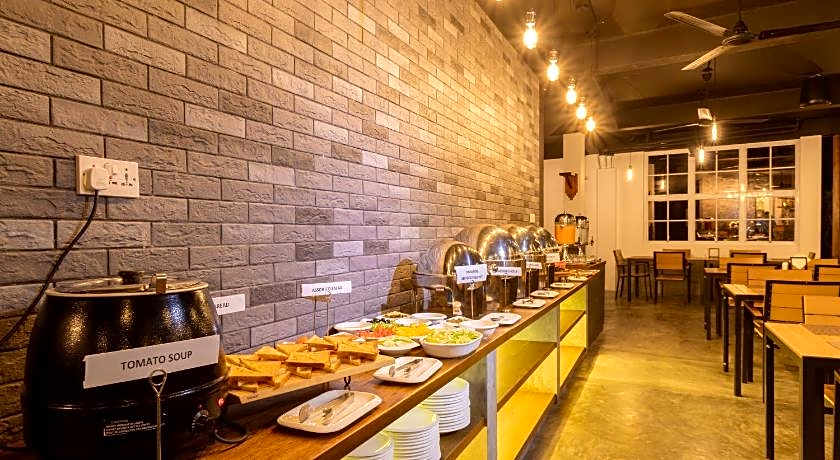 Rashu Hiyaa Hotel Dhiffushi