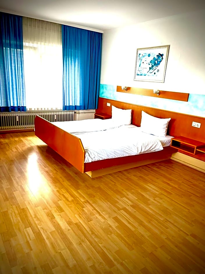 MC Hotel