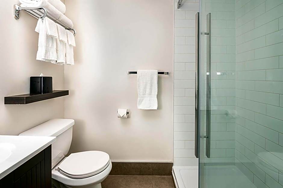 Quality Inn & Conference Centre Kingston Central