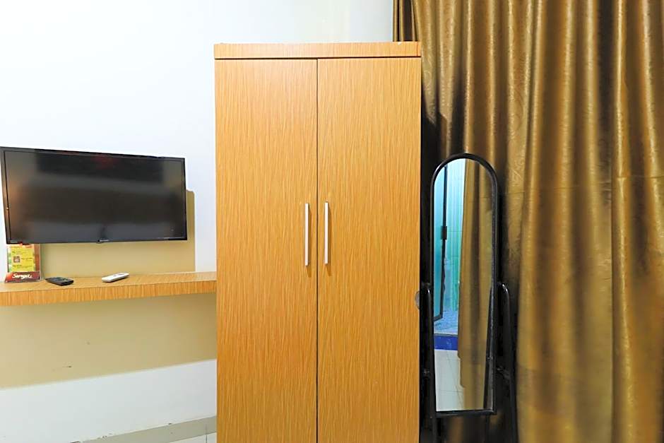 Labuana Homestay & Cafe Garden