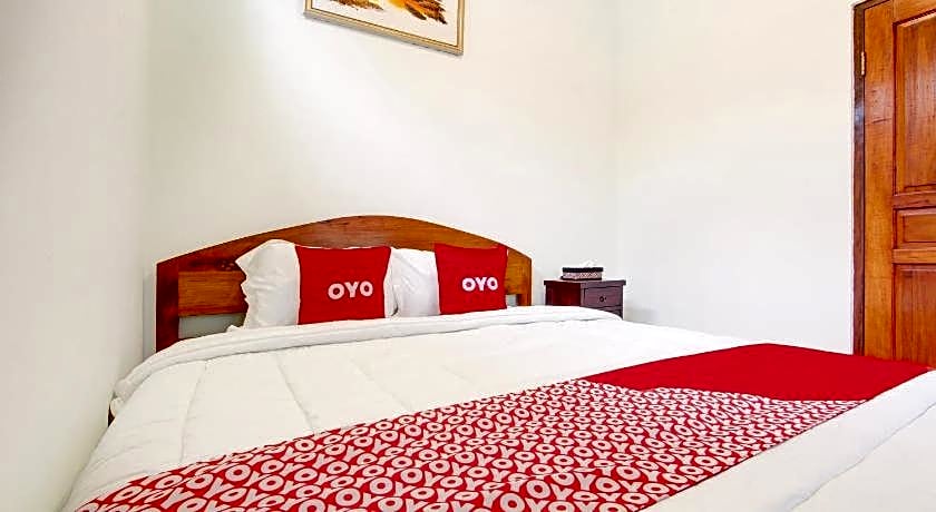 Hotel O Mbah Carik Homestay Syari'ah