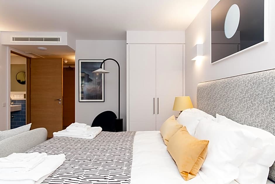 Rockwell East-Tower Bridge