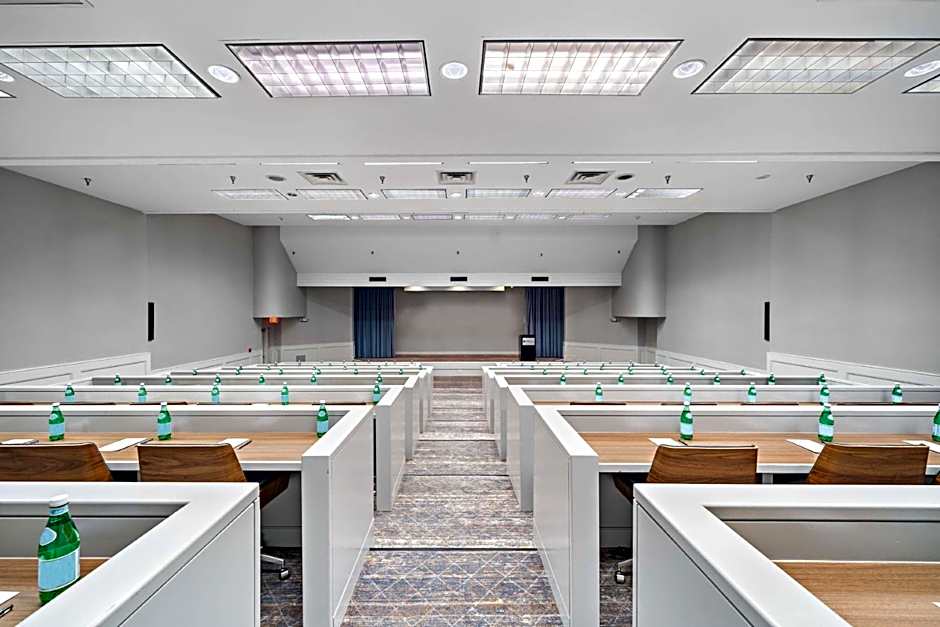 Hilton College Station And Conference Center