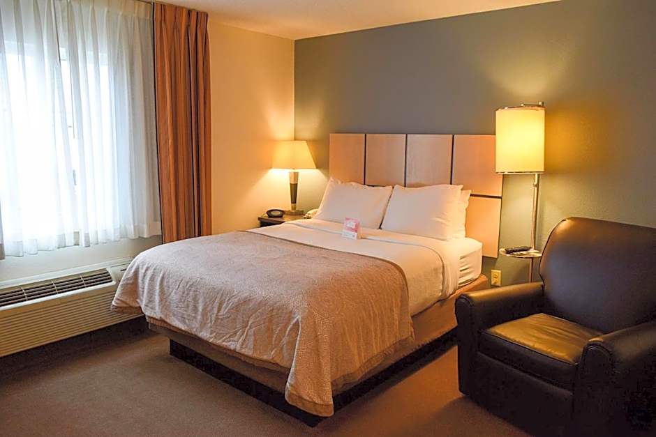 Candlewood Suites Wichita Airport By IHG