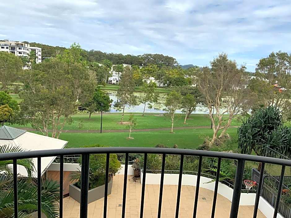 Meridian Alex Beach Apartments