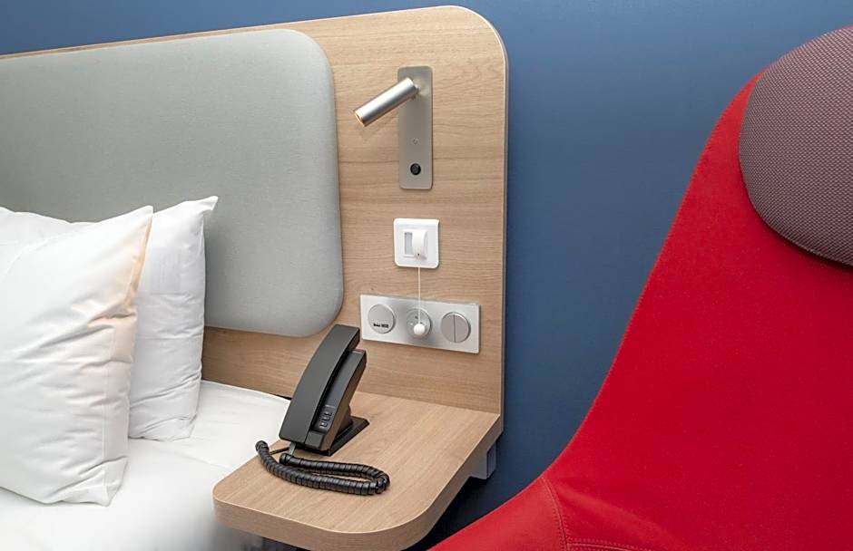 Holiday Inn Express Caen - Epron By IHG