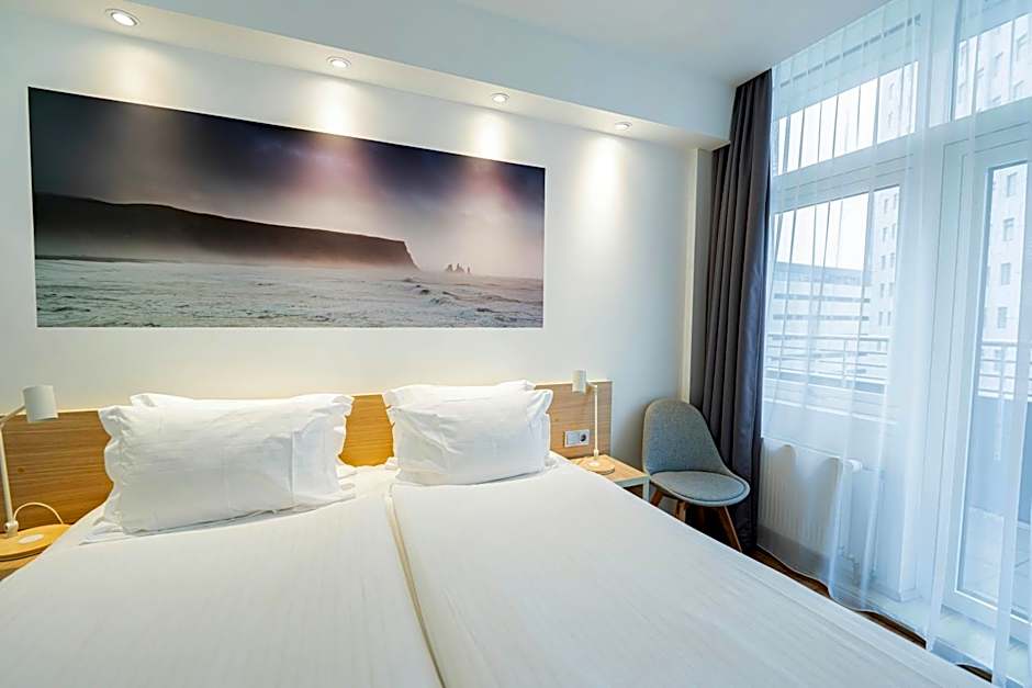 Storm Hotel by Keahotels