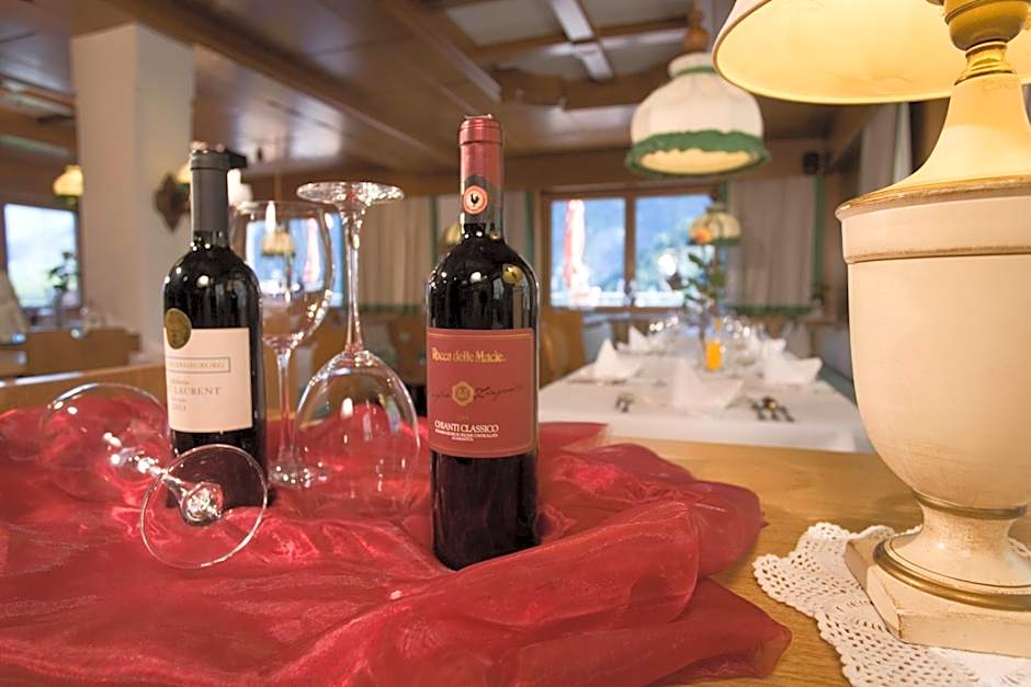 Superior Hotel Persal