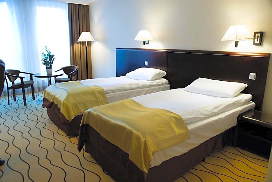 Photo 1 of 4 of 2 Beds
