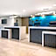 Best Western Plus Agate Beach Inn
