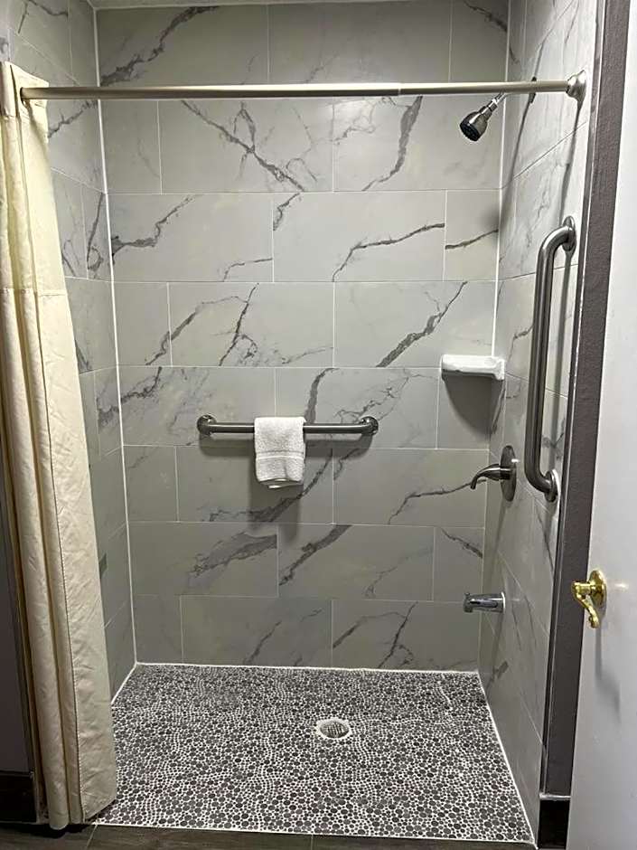 Key West Inn - Tuscumbia