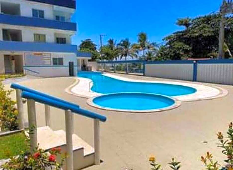 Apt 202 Frente para o Mar e Piscina Village das Ondas