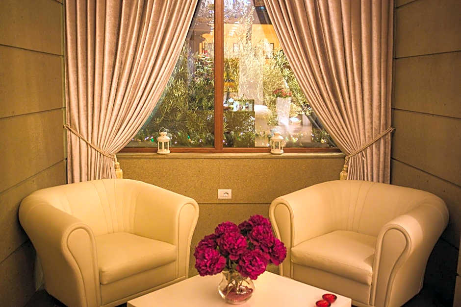 Hotel Opera