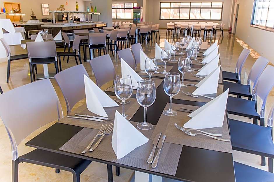 Hotel Adaria Vera