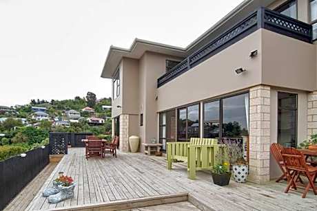 Queen Room with Sea View