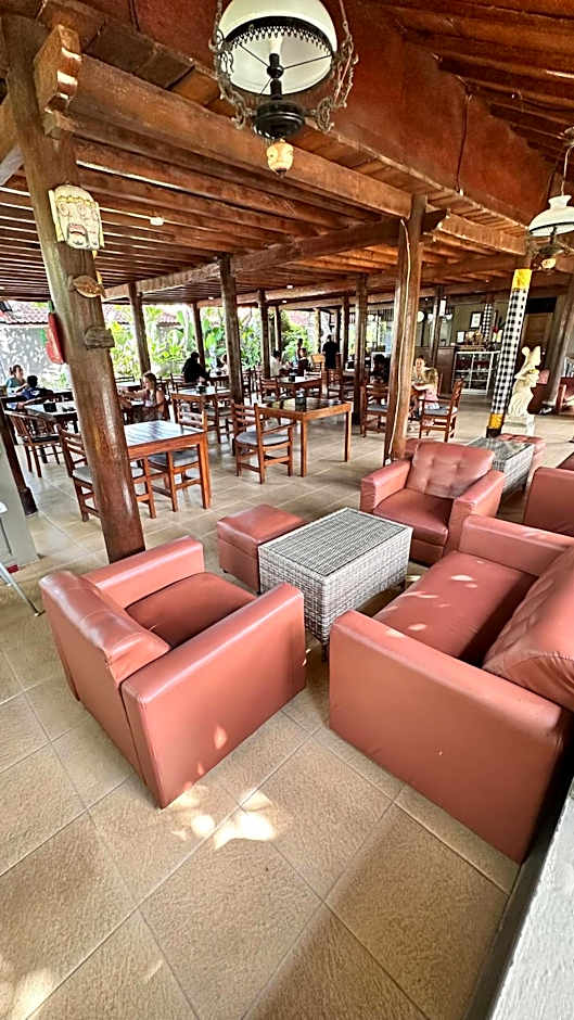 Puri Bali Hotel