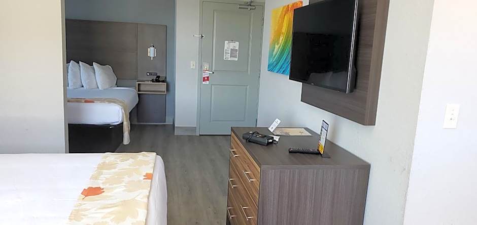 Hawthorn Extended Stay by Wyndham Panama City Beach