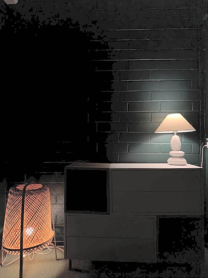 The Rooms Airport - 20Rooms