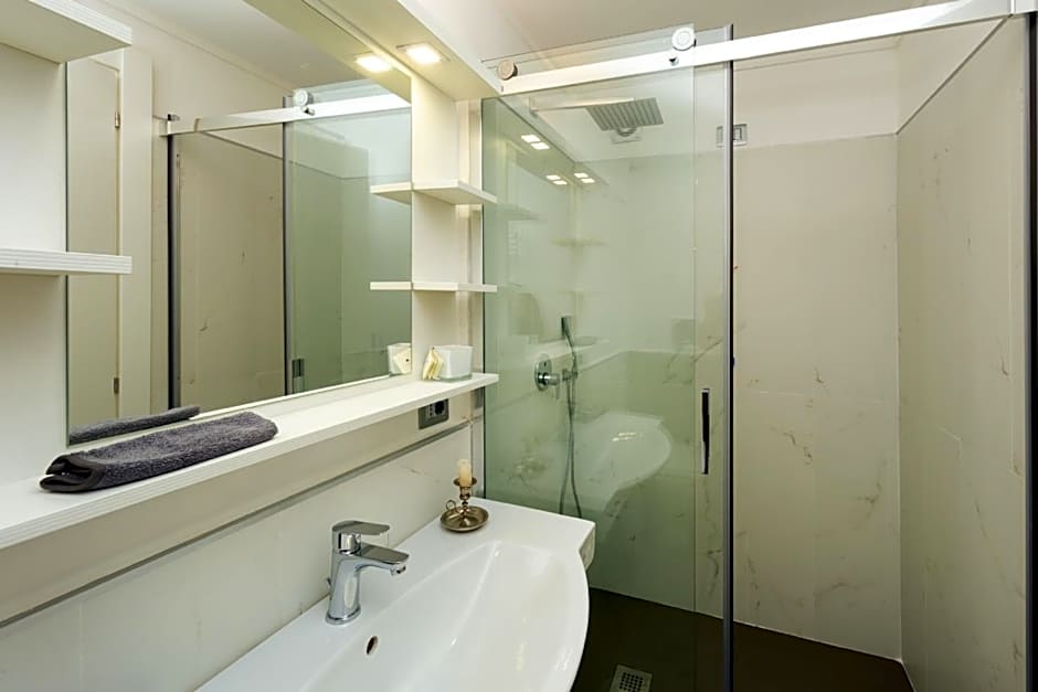 Il Tesoro Smart Suite & SPA