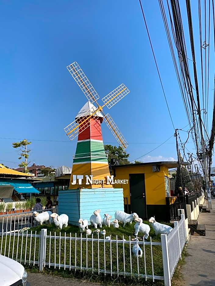 Jomtien Beach Hostel & Guesthouse