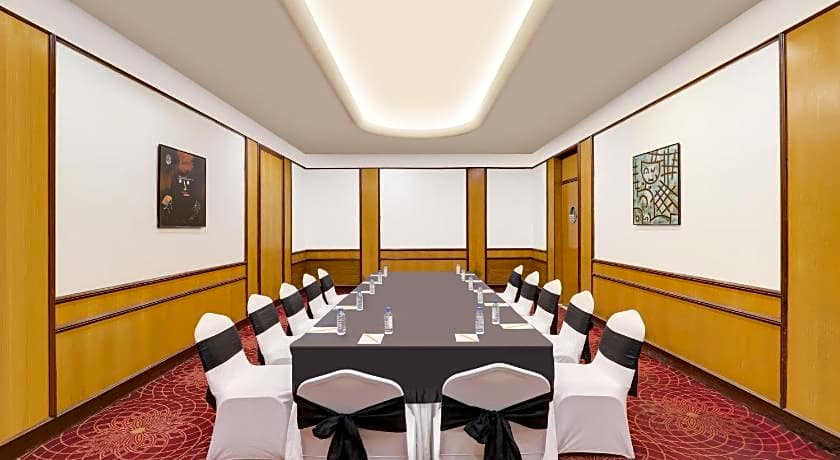 Lemon Tree Hotel Indore