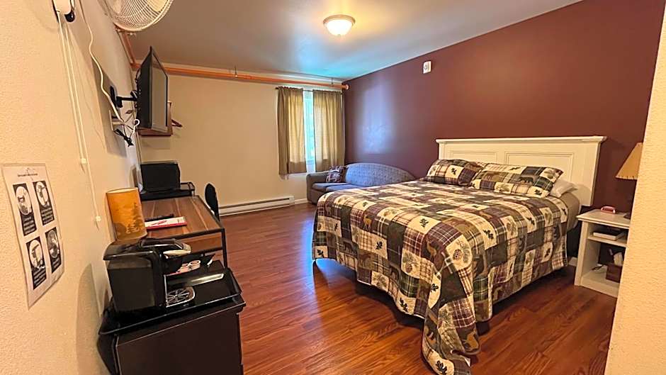 Denali Rainbow Village RV Park and Motel