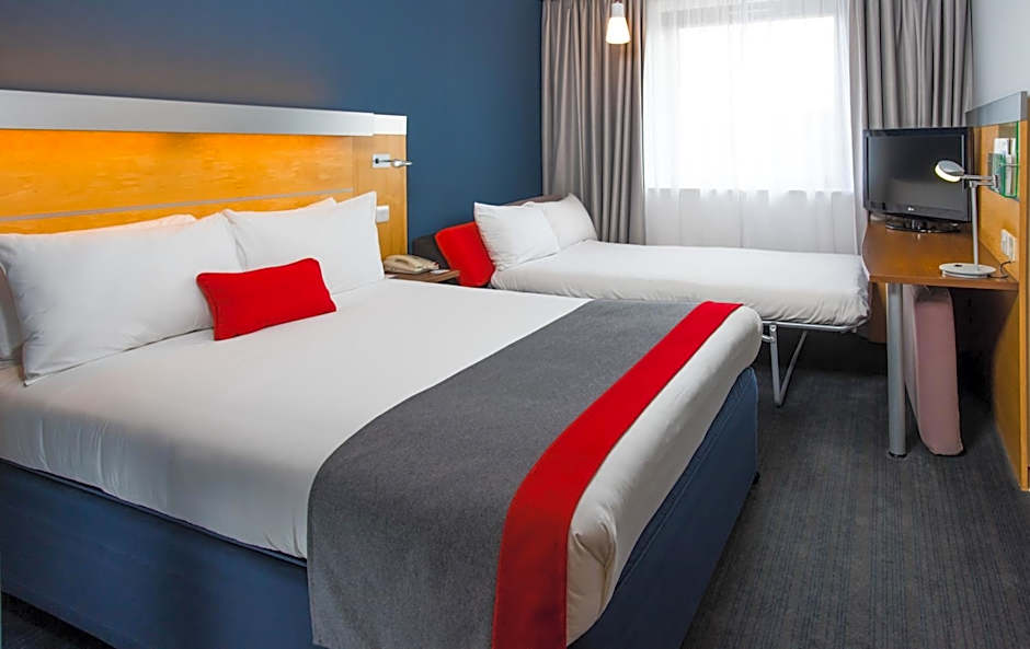 Holiday Inn Express Hemel Hempstead By IHG