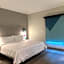 Avid Hotels Guadalajara Av Vallarta Pte By IHG