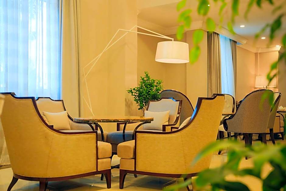 Swiss Inn Nexus Hotel