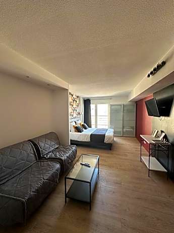 Family Studio