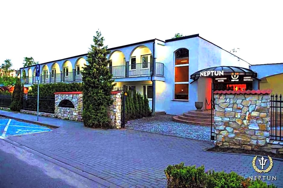 Hotel i Restauracja - Jastrzębia Góra