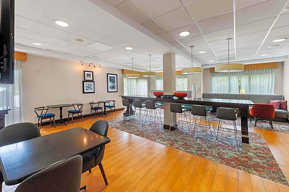 Hampton Inn By Hilton Nanuet