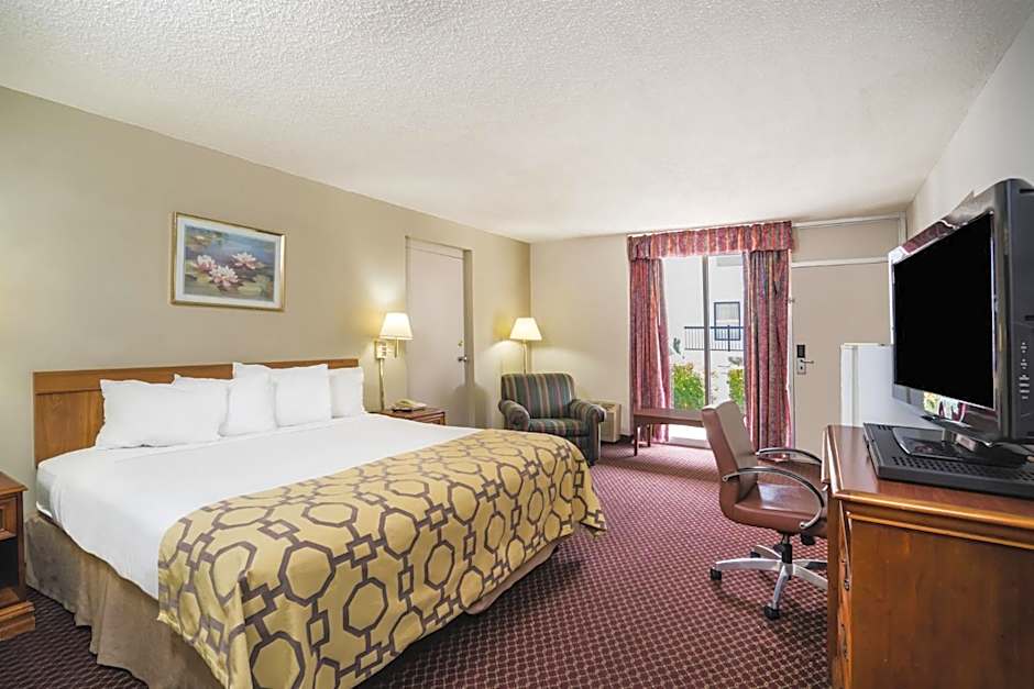 Baymont by Wyndham Johnson City