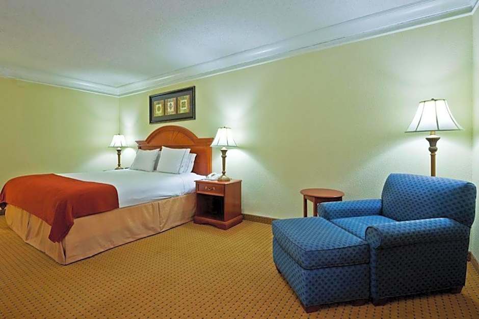 HOLIDAY INN EXPRESS RINGGOLD (CHATTANOOGA AREA) By IHG