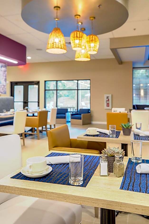 Hotel Indigo Mount Pleasant By IHG