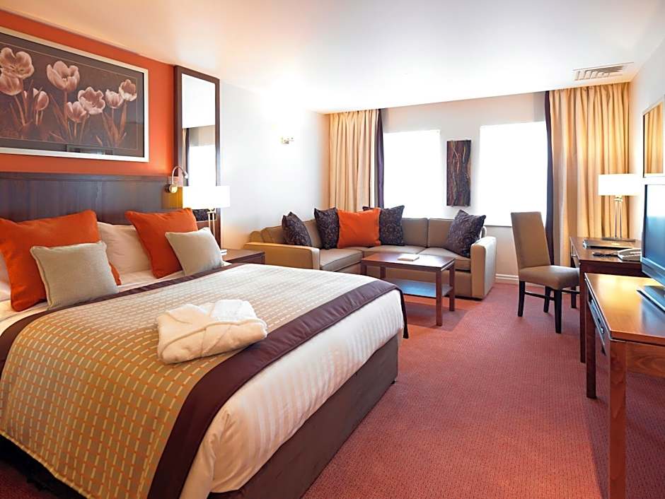 Best Western Plus Milford Hotel