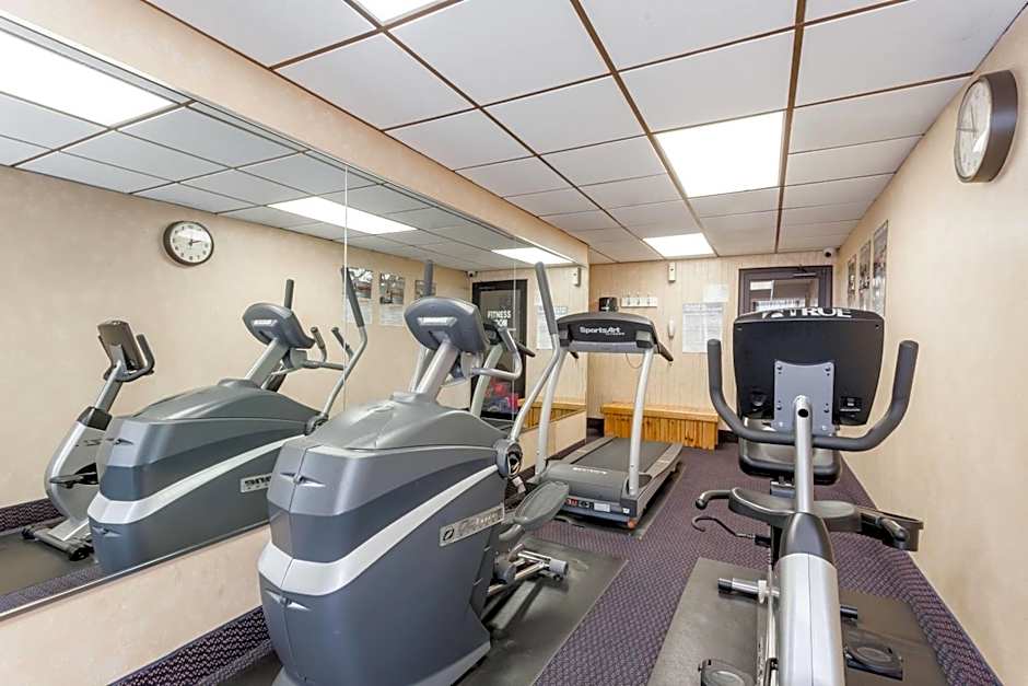 Ramada by Wyndham Newburgh/West Point