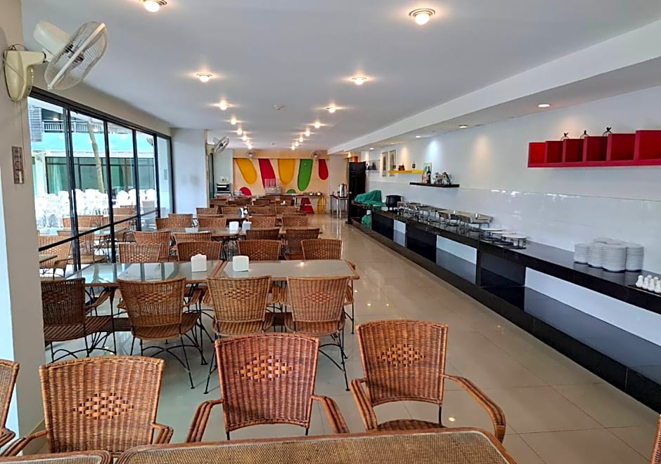 Baan Bangsarey Hotels