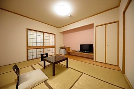 Japanese-Style Room with Private Bathroom - Sakura
