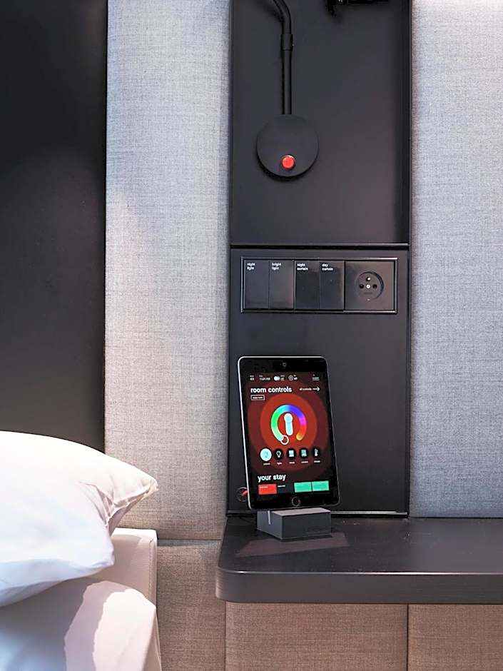 citizenM Paris Charles de Gaulle Airport
