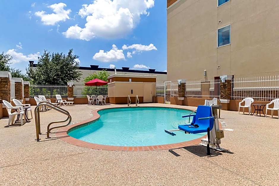 Comfort Suites Katy