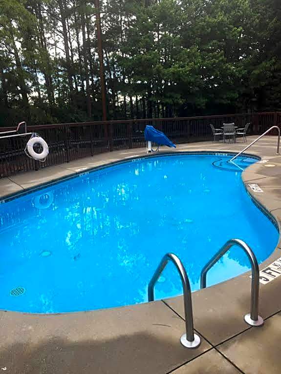 Budgetel Inns & Suites - Atlanta Galleria Stadium
