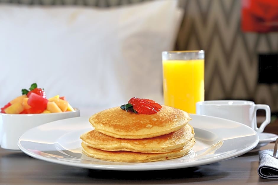 Holiday Inn Hotel And Suites Monterrey Apodaca Zona Airport By IHG