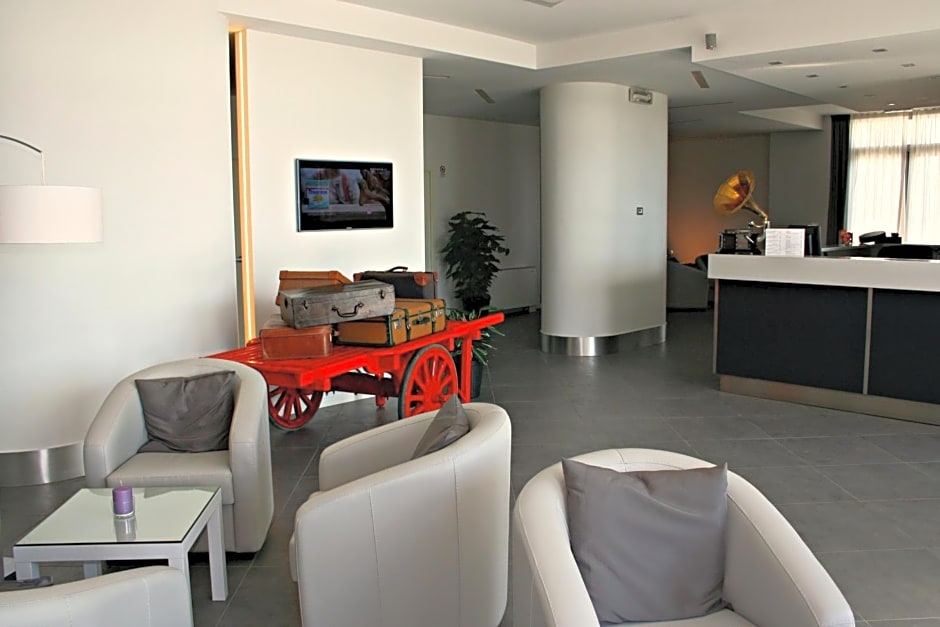 Castelmartini Wellness & Business Hotel