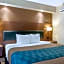 Econo Lodge Inn & Suites Downtown