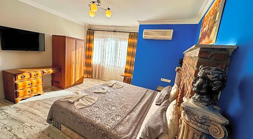 Rebetika Hotel